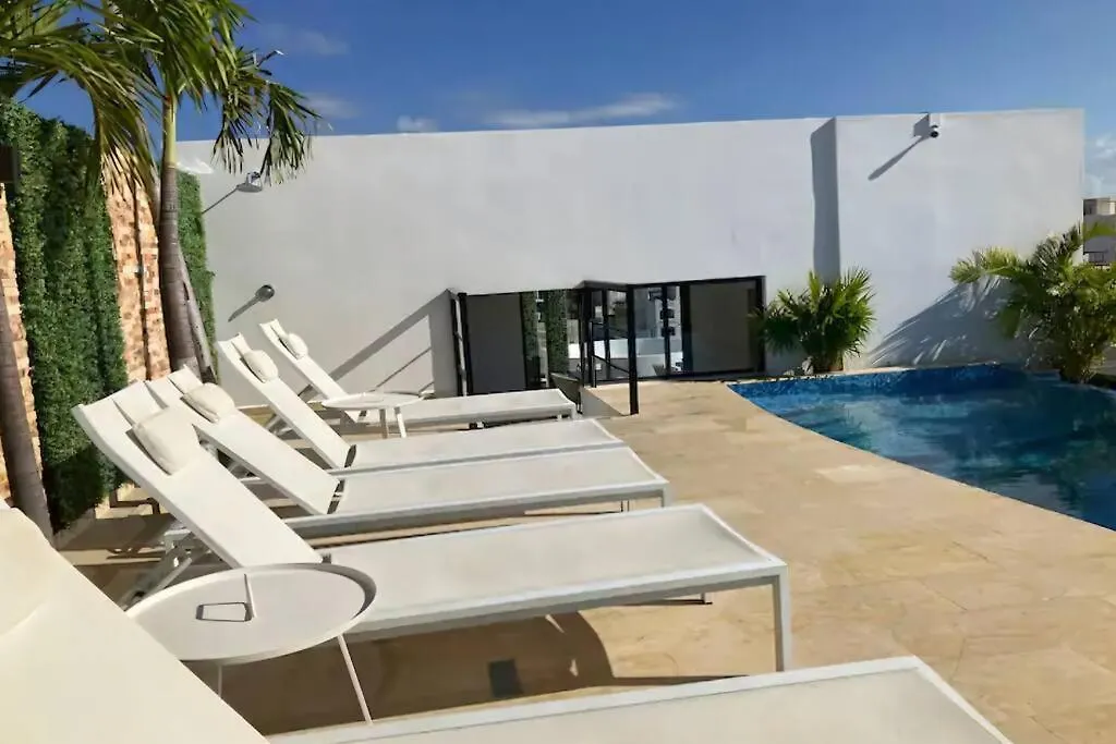 Menesse 38 Studio King Bed Roof Pool Playa Center Playa del Carmen Apartment