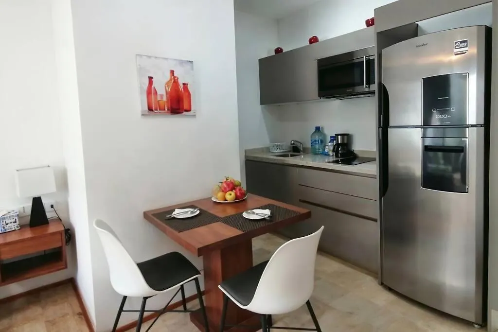Menesse 38 Studio King Bed Roof Pool Playa Center Playa del Carmen 0*,